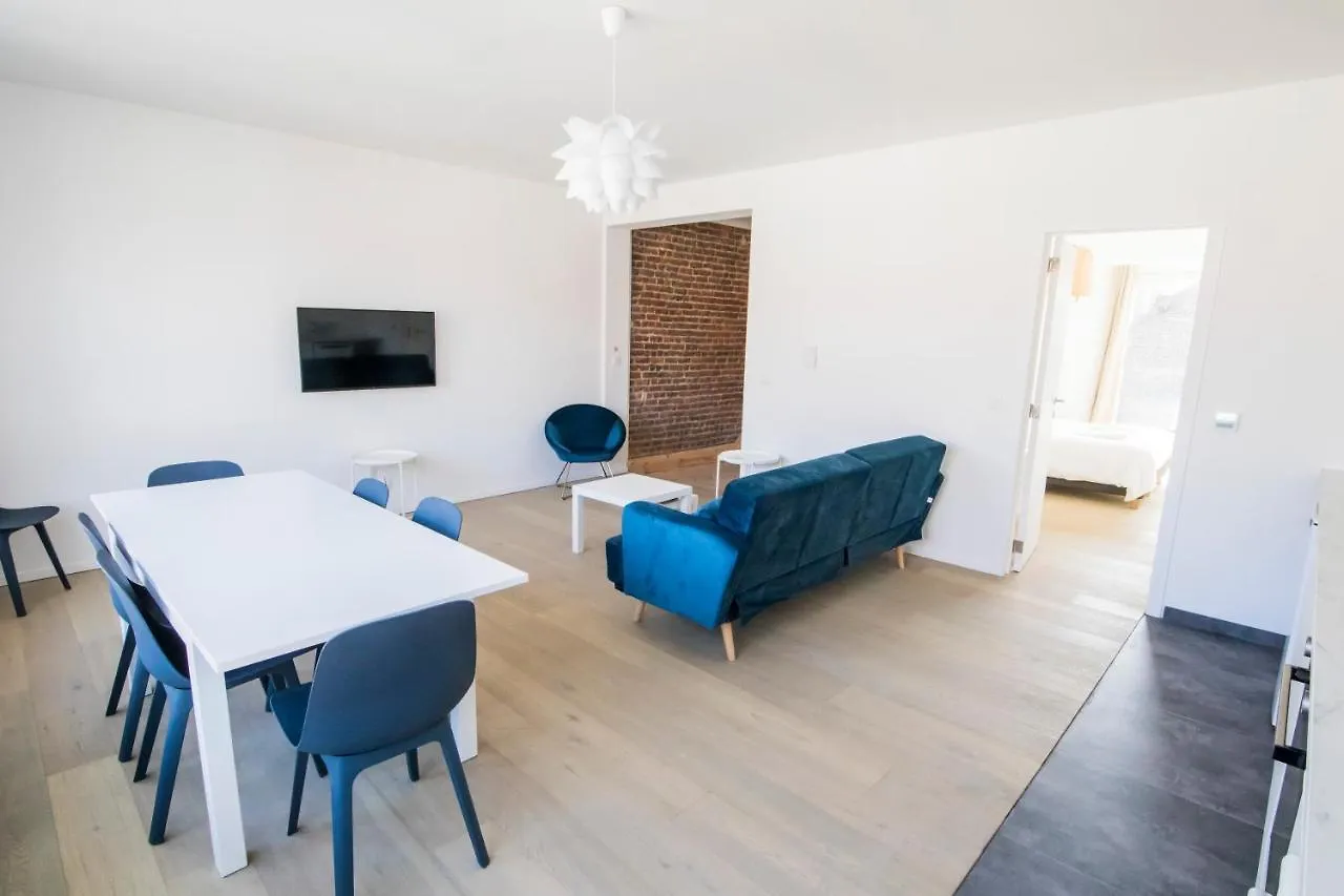 Travelease - Midi Bed & Breakfast Anderlecht Belgium