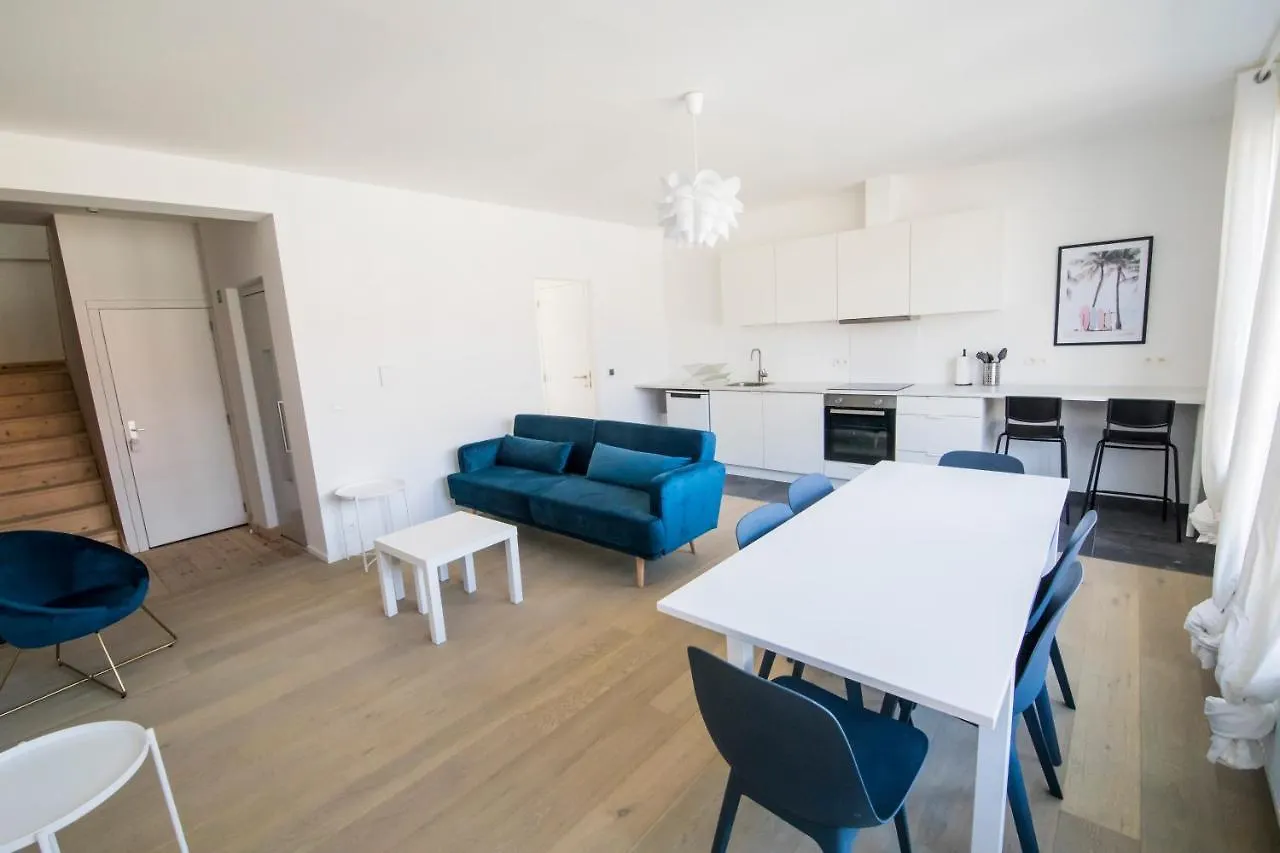 Travelease - Midi Bed & Breakfast Brüksel