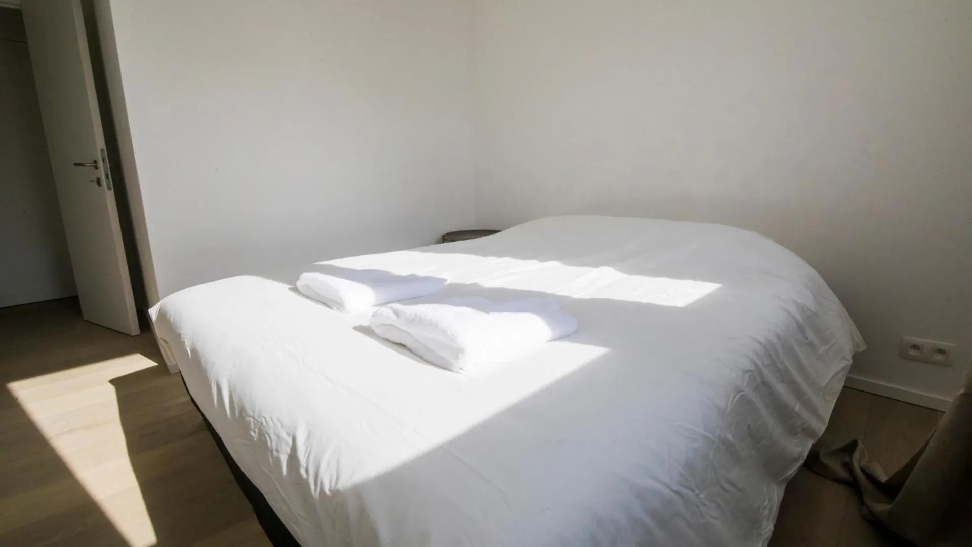 Travelease - Midi Bed & Breakfast Brüksel 0*,