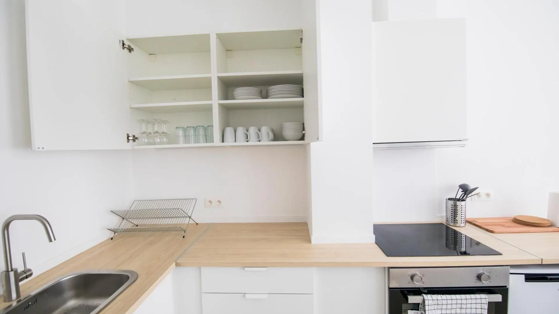Travelease - Midi Bed & Breakfast Brüksel